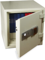 50151645.jpg